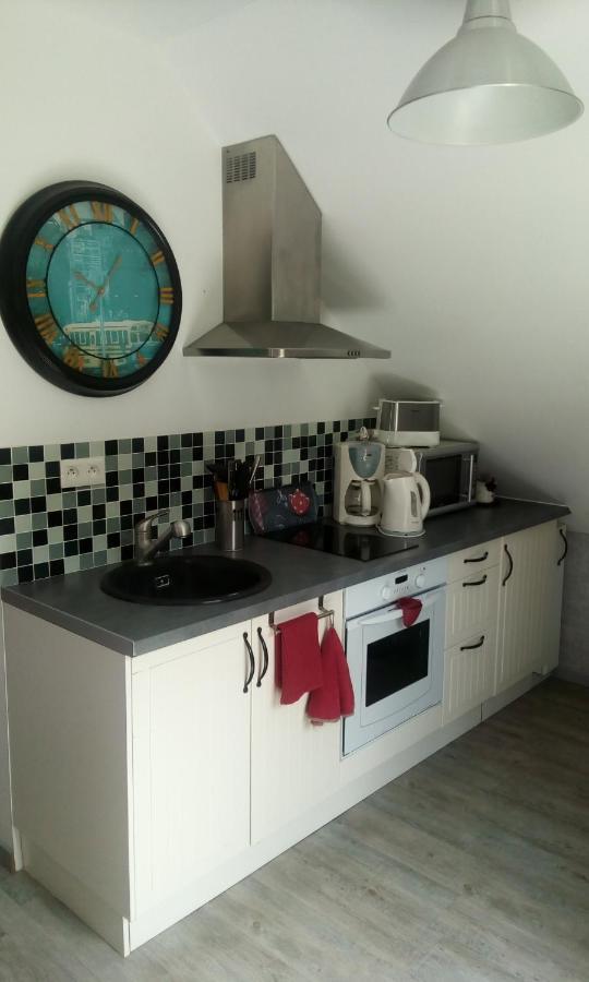 Hébergements indépendants chez l'habitant Saint-Mars-dʼOutillé Buitenkant foto
